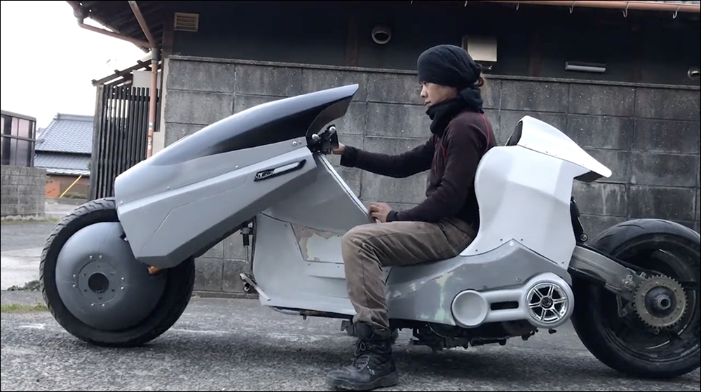 日本網友挑戰還原動畫電影《阿基拉》金田摩托車 - 電腦王阿達