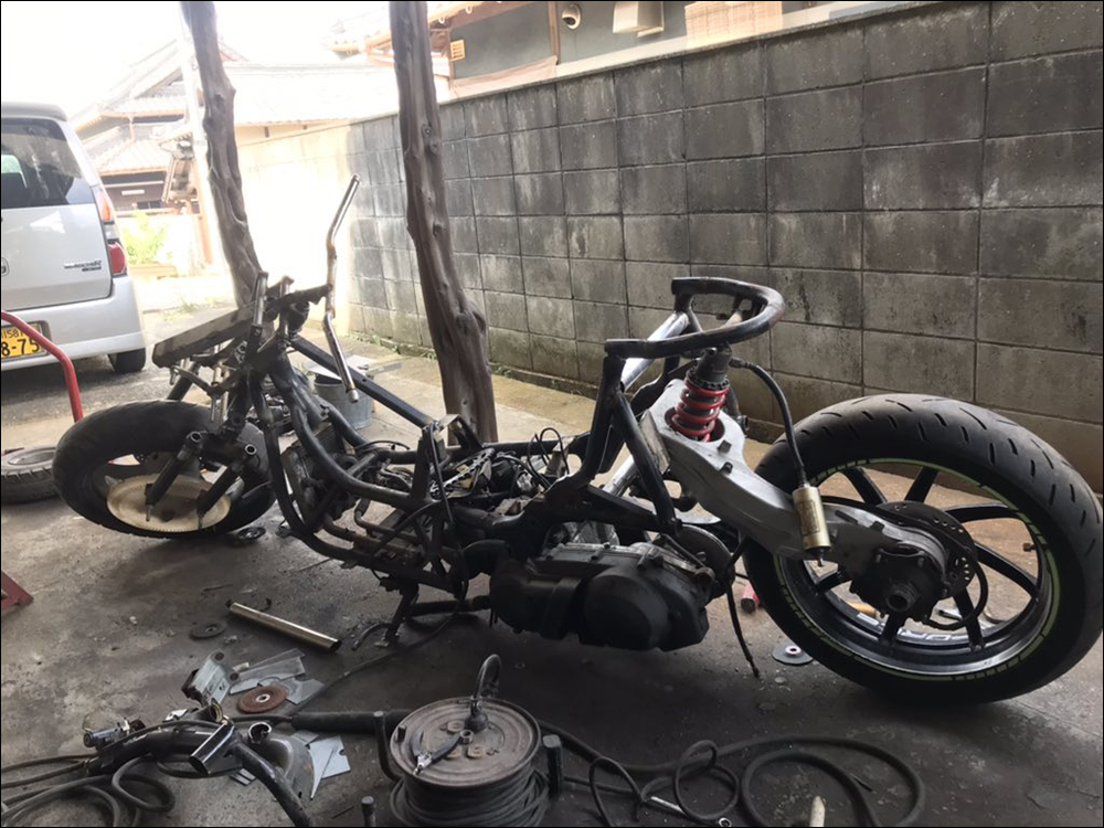 日本網友挑戰還原動畫電影《阿基拉》金田摩托車 - 電腦王阿達 日本網友挑戰還原動畫電影《阿基拉》金田摩托車 - 電腦王阿達