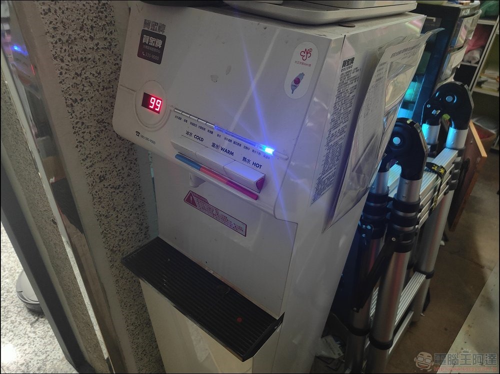 Philips 智慧溫控過濾飲水機 開箱實測 - 04 Philips 智慧溫控過濾飲水機 開箱實測 - 04
