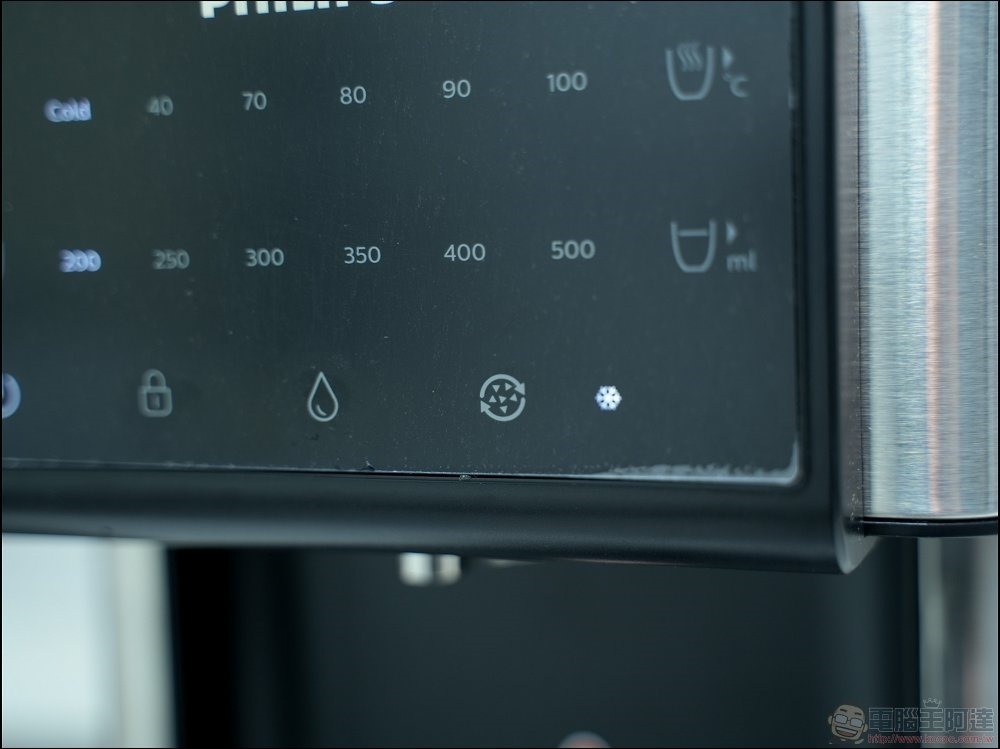 Philips 智慧溫控過濾飲水機 開箱實測 - 15 Philips 智慧溫控過濾飲水機 開箱實測 - 15