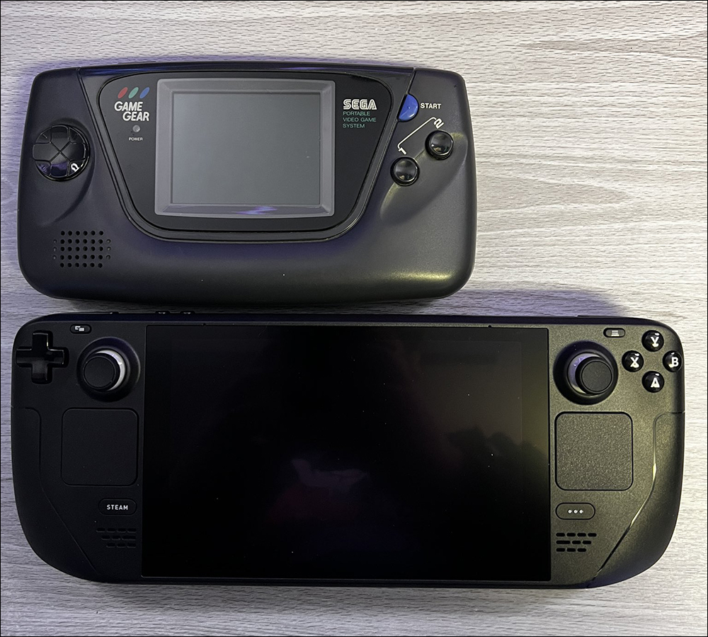 Steam Deck 實機動手玩影片流出!同時網友曝光與 Switch 等多款掌機比大小照片 - 電腦王阿達 Steam Deck 實機動手玩影片流出!同時網友曝光與 Switch 等多款掌機比大小照片 - 電腦王阿達