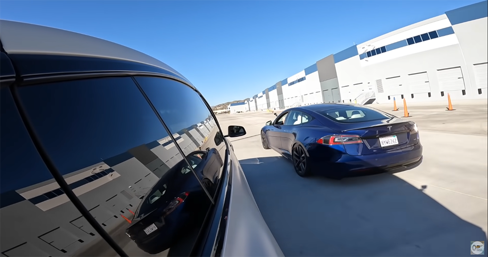 「Plaid」對決!特斯拉高階電動車款 Model S Plaid 與 Model X Plaid 的加速比拼來了 - 電腦王阿達 「Plaid」對決!特斯拉高階電動車款 Model S Plaid 與 Model X Plaid 的加速比拼來了 - 電腦王阿達