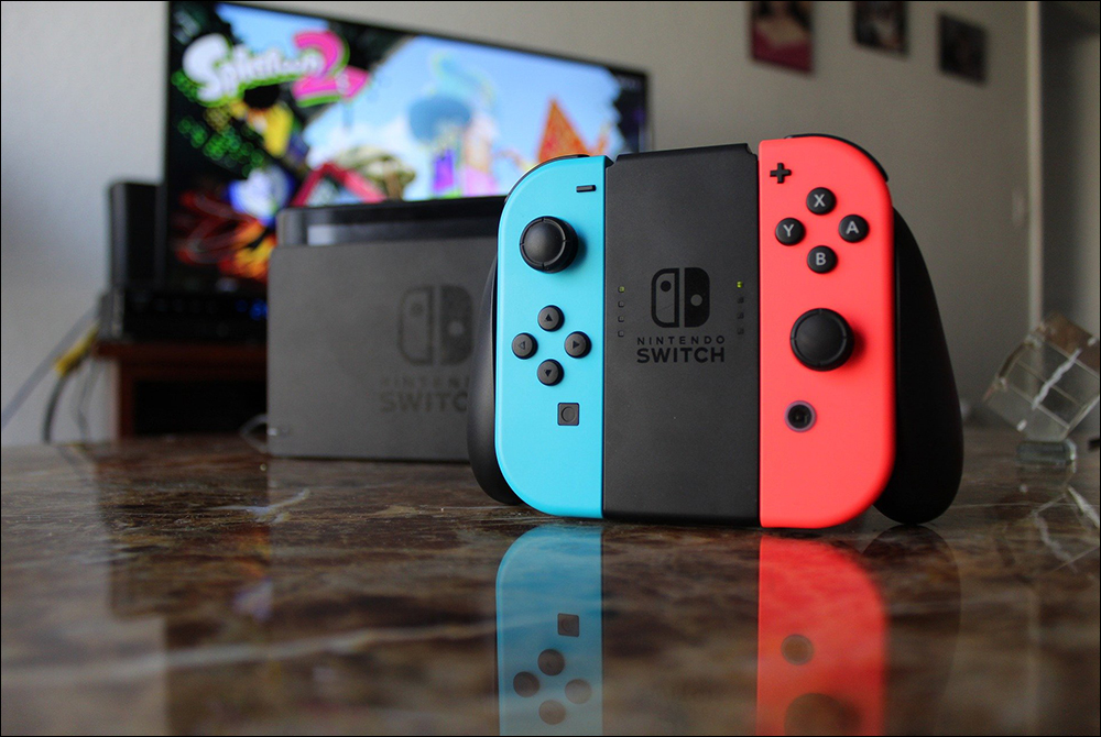 任天堂貼心提醒用戶遭網友無情狠酸:Switch 摔到地上,即使螢幕沒事按鈕搖桿也可能損傷 - 電腦王阿達 任天堂貼心提醒用戶遭網友無情狠酸:Switch 摔到地上,即使螢幕沒事按鈕搖桿也可能損傷 - 電腦王阿達