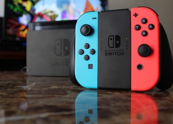 任天堂貼心提醒用戶遭網友無情狠酸：Switch 摔到地上，即使螢幕沒事按鈕搖桿也可能損傷