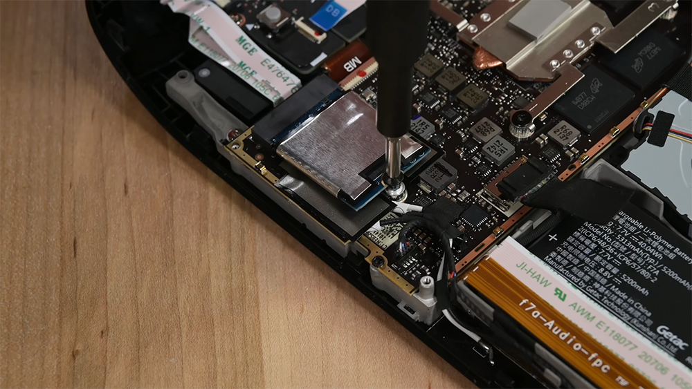 iFixit 拆解 Steam Deck 掌機:可修復性 7 分,只需要一把十字螺絲起子 - 電腦王阿達 iFixit 拆解 Steam Deck 掌機:可修復性 7 分,只需要一把十字螺絲起子 - 電腦王阿達