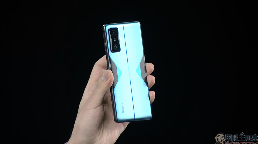 Redmi K50 電競版正式發表:聯名 Mercedes AMG F1 車隊,打造極致性能散熱的驍龍 8 電競旗艦手機 - 電腦王阿達 Redmi K50 電競版正式發表:聯名 Mercedes AMG F1 車隊,打造極致性能散熱的驍龍 8 電競旗艦手機 - 電腦王阿達