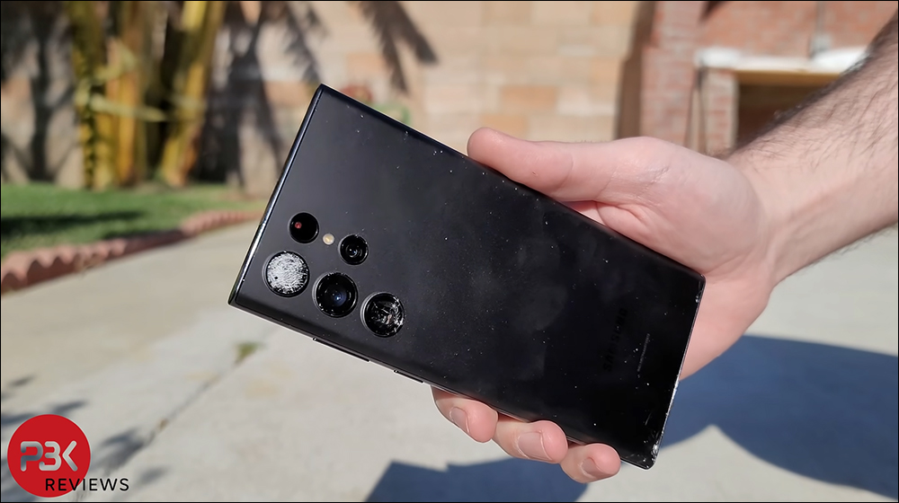 三星 Galaxy S22 Ultra 街頭跌落測試:升級康寧大猩猩 Victus+ 玻璃、取消螢幕保護貼,首摔就破一顆鏡頭玻璃 - 電腦王阿達 三星 Galaxy S22 Ultra 街頭跌落測試:升級康寧大猩猩 Victus+ 玻璃、取消螢幕保護貼,首摔就破一顆鏡頭玻璃 - 電腦王阿達