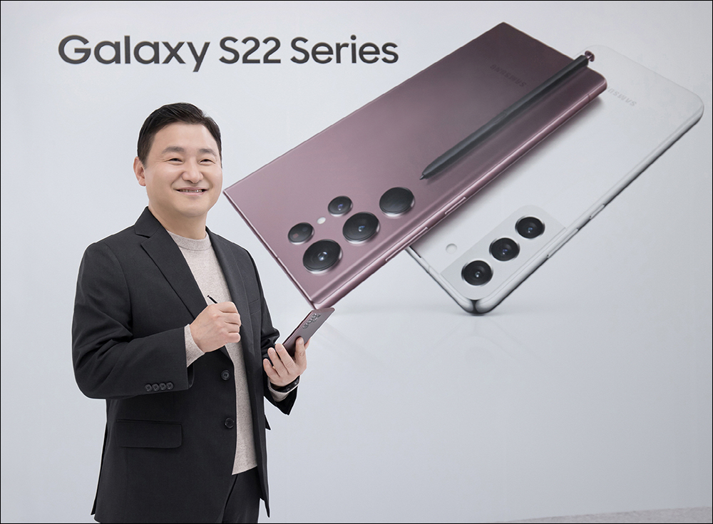 三星 Galaxy S22 系列降速門事件再有新進展，韓國用戶對三星發起集體訴訟，要求賠償每人 30 萬韓元 - 電腦王阿達