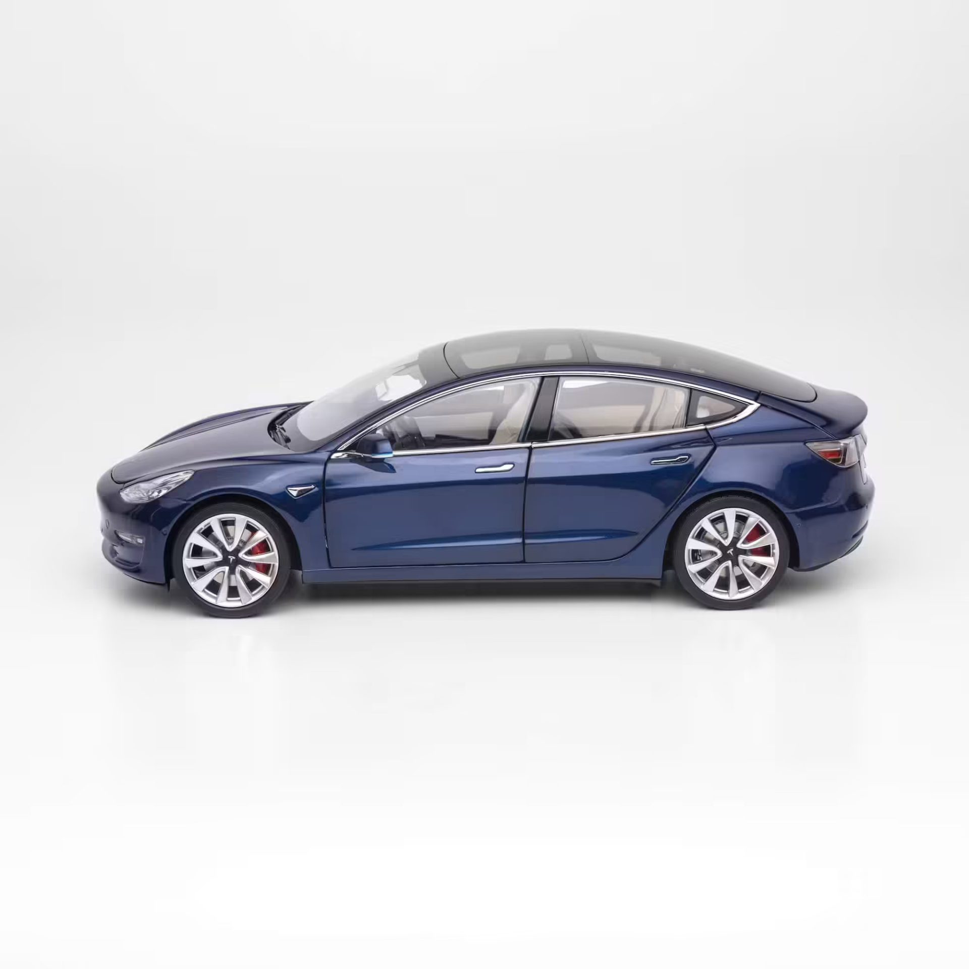 Tesla 台灣官網線上商店上架限量官方模型車 從電動超跑到卡車都有 - 電腦王阿達 Tesla 台灣官網線上商店上架限量官方模型車 從電動超跑到卡車都有 - 電腦王阿達