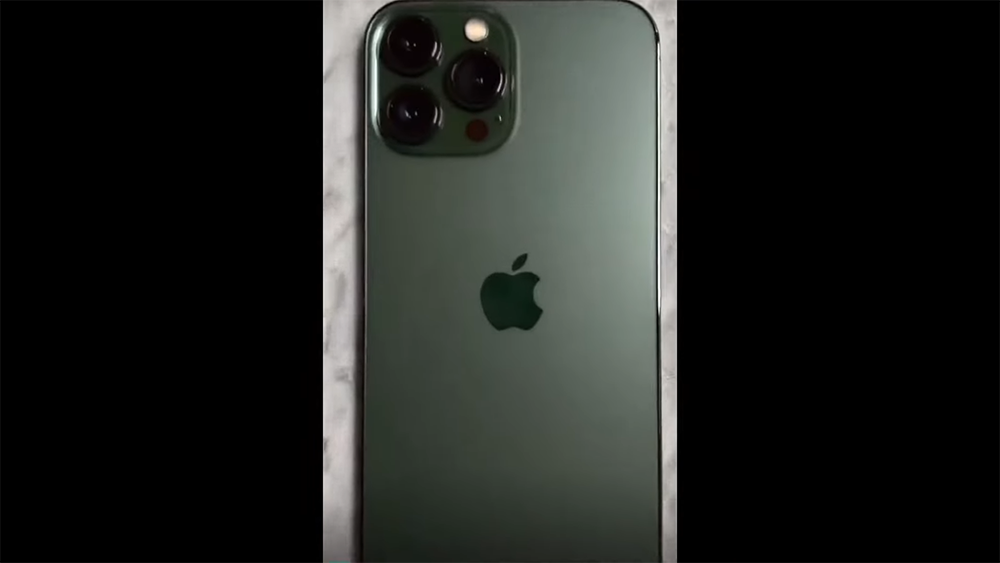 iPhone 13 系列新色「綠色」、「松嶺青色」開箱影片現身，實機質感還不錯 - 電腦王阿達