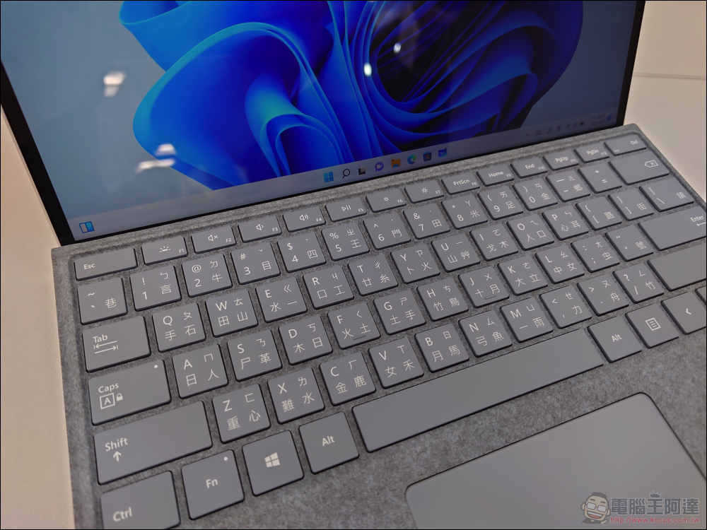 百變對應你需求,Surface Laptop Studio 與 Surface Pro 8 正式登台 - 電腦王阿達 百變對應你需求,Surface Laptop Studio 與 Surface Pro 8 正式登台 - 電腦王阿達