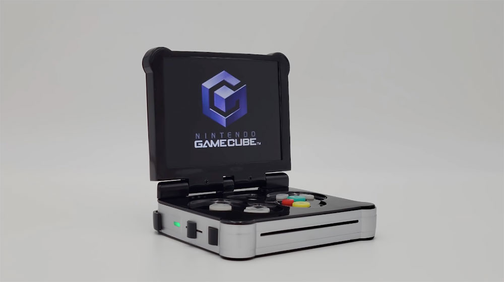 國外 DIY 愛好者把網路上渲染了 17 年的攜帶型 GameCube 付諸實現 - 電腦王阿達