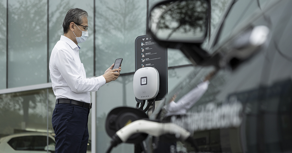 星巴克與 Volvo 合作建設電動車充電網路