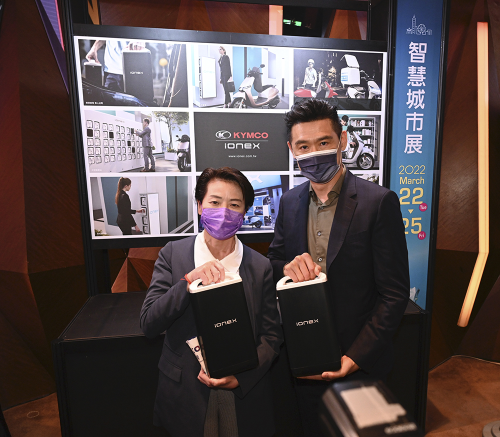 光陽 Ionex 展出「智慧路燈」結合便利換電站與路燈號誌,化身城市穩定能源後盾 - 電腦王阿達 光陽 Ionex 展出「智慧路燈」結合便利換電站與路燈號誌,化身城市穩定能源後盾 - 電腦王阿達