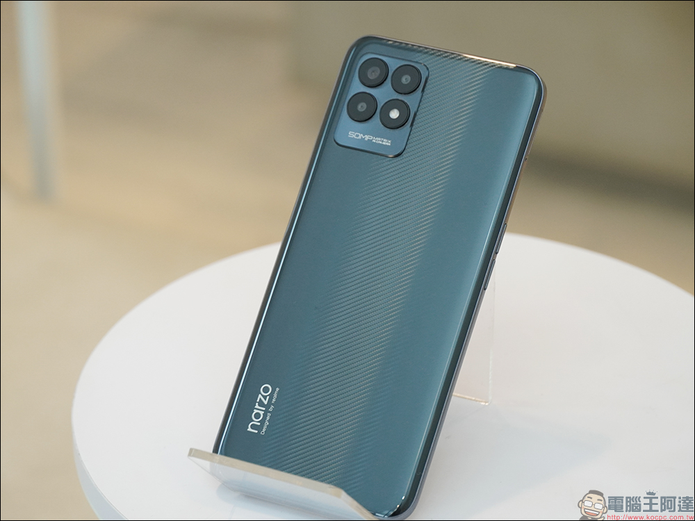 realme GT2 Pro 新機正式在台發表:前所未有的「紙」感體驗、旗下首款 Snapdragon 8 Gen 1 頂級旗艦機在台登場!(同場加映:realme narzo 50A 超值亮相) - 電腦王阿達 realme GT2 Pro 新機正式在台發表:前所未有的「紙」感體驗、旗下首款 Snapdragon 8 Gen 1 頂級旗艦機在台登場!(同場加映:realme narzo 50A 超值亮相) - 電腦王阿達