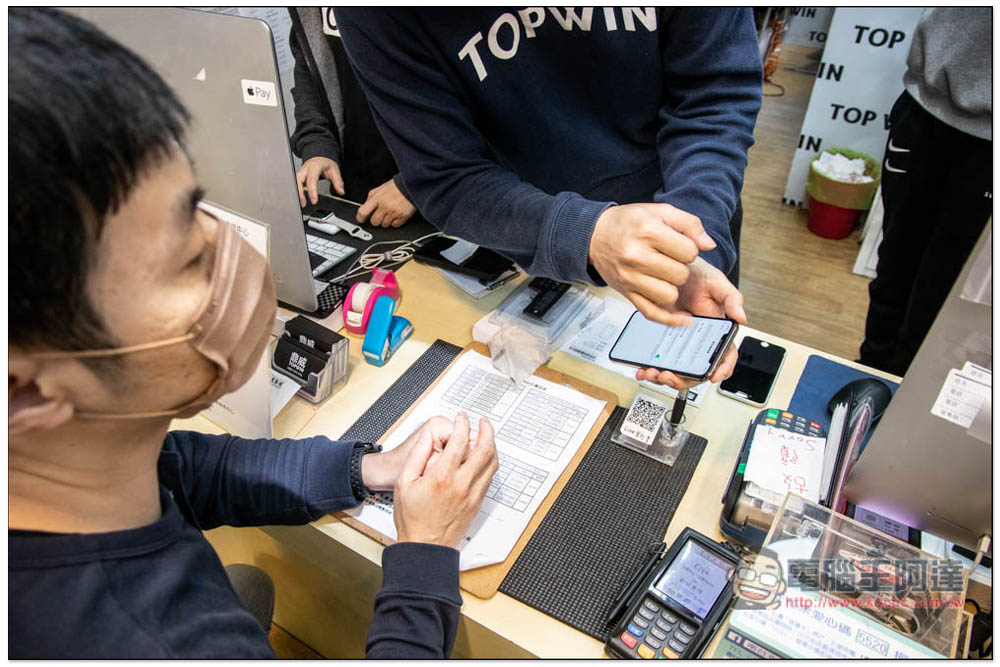 鼎威獨立維修中心 iPhone 電池、Face ID 維修心得分享,原廠、副廠零件都能選 - 電腦王阿達 鼎威獨立維修中心 iPhone 電池、Face ID 維修心得分享,原廠、副廠零件都能選 - 電腦王阿達