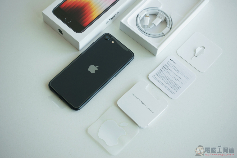 iPhone SE(第 3 代)開箱體驗:天塌下來有 A15 扛! - 電腦王阿達 iPhone SE(第 3 代)開箱體驗:天塌下來有 A15 扛! - 電腦王阿達