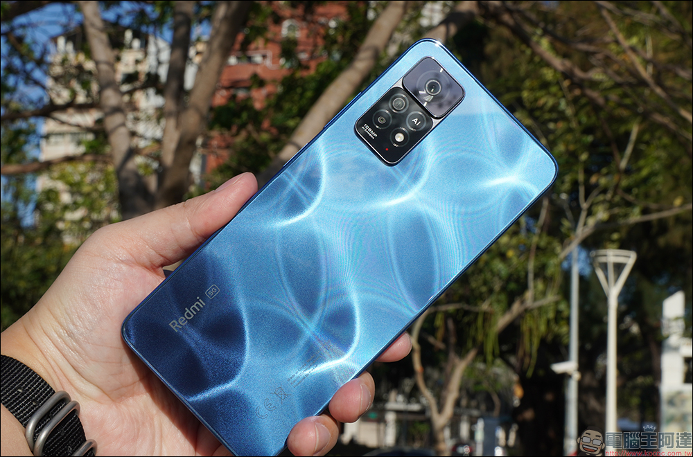 Redmi Note 11 Pro 5G、4G 雙版本開箱、評測|1億800萬像素相機、67W快充與120Hz更新率螢幕,千元極致性價比之王 - 電腦王阿達 Redmi Note 11 Pro 5G、4G 雙版本開箱、評測|1億800萬像素相機、67W快充與120Hz更新率螢幕,千元極致性價比之王 - 電腦王阿達