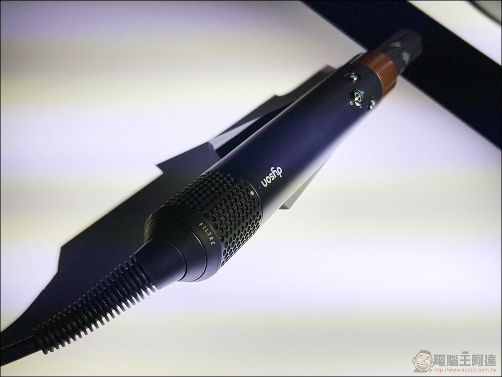 升級版 Dyson Airwrap 多功能造型器在台推出,效果加強、配件升級不加價! - 電腦王阿達 升級版 Dyson Airwrap 多功能造型器在台推出,效果加強、配件升級不加價! - 電腦王阿達