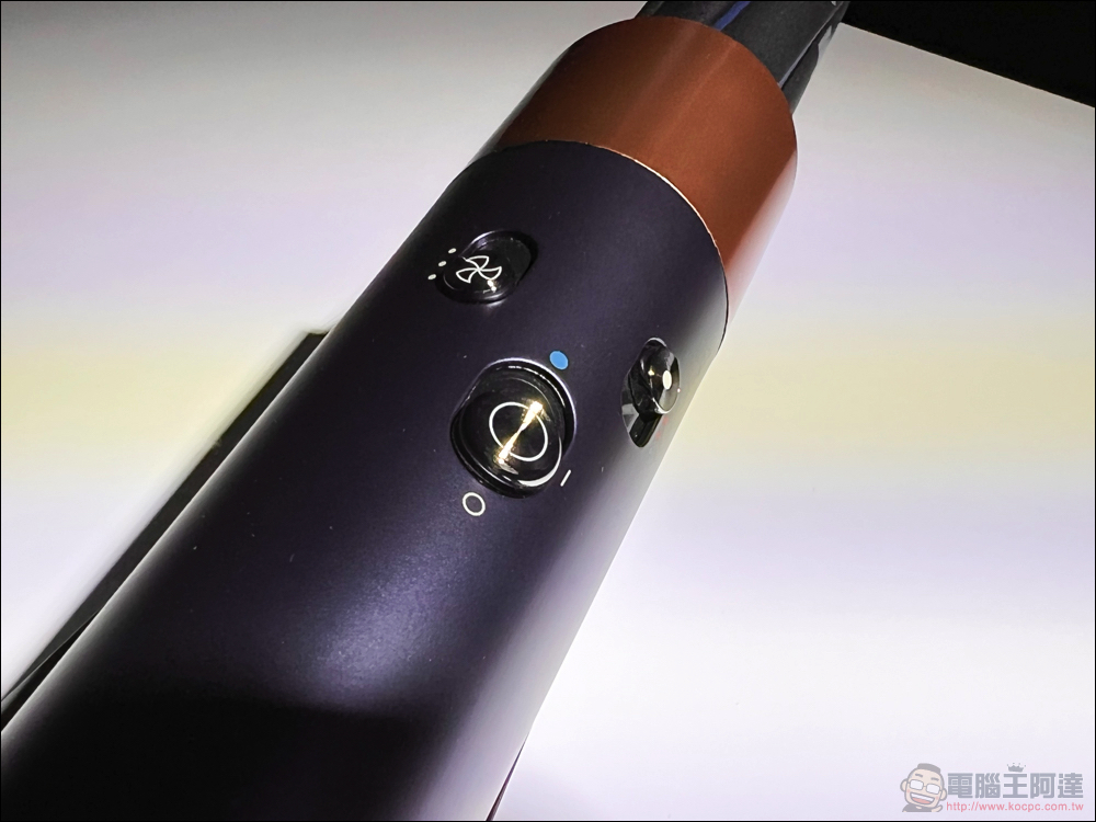 升級版 Dyson Airwrap 多功能造型器在台推出,效果加強、配件升級不加價! - 電腦王阿達 升級版 Dyson Airwrap 多功能造型器在台推出,效果加強、配件升級不加價! - 電腦王阿達