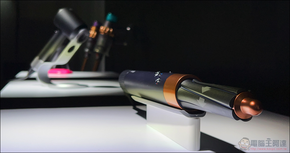 升級版 Dyson Airwrap 多功能造型器在台推出 升級版 Dyson Airwrap 多功能造型器在台推出