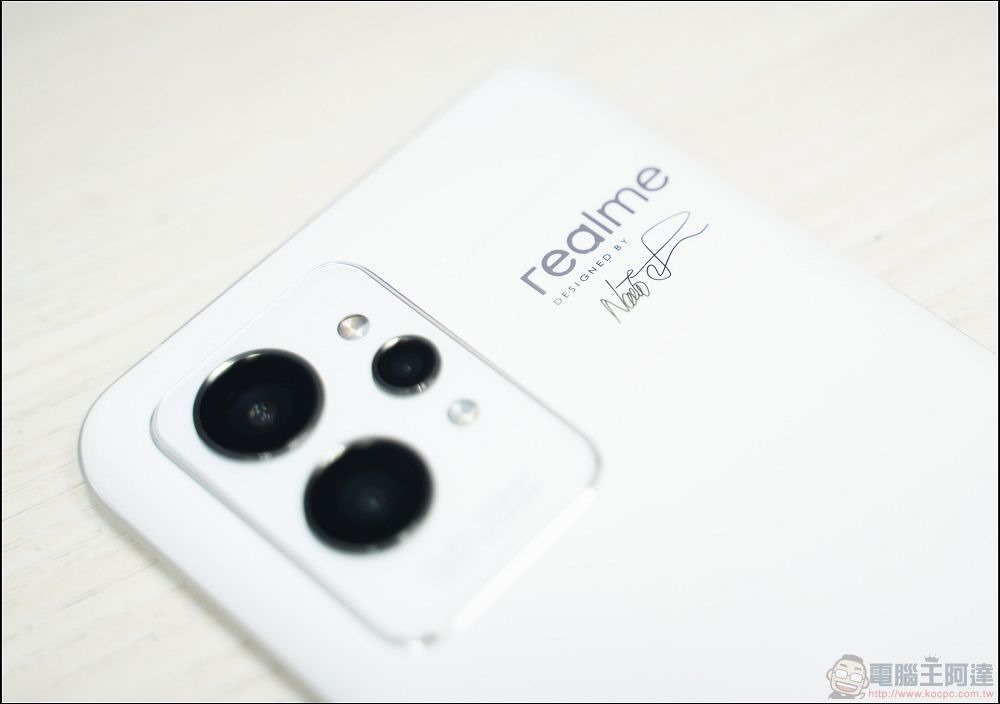 realme GT2 Pro 開箱 -12 realme GT2 Pro 開箱 -12