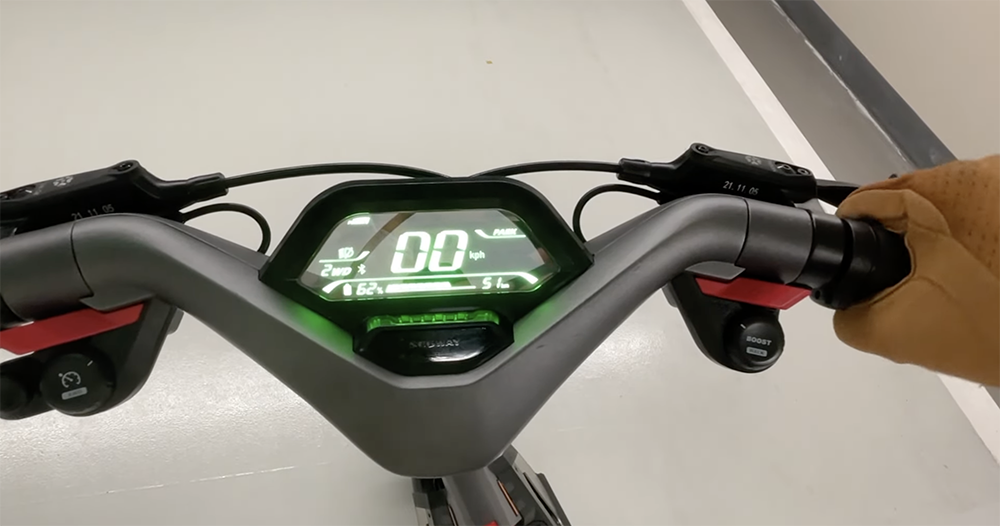 Segway 滑板車最新配件:模擬 V8 狂暴引擎聲浪的無線喇叭(咦) - 電腦王阿達 Segway 滑板車最新配件:模擬 V8 狂暴引擎聲浪的無線喇叭(咦) - 電腦王阿達
