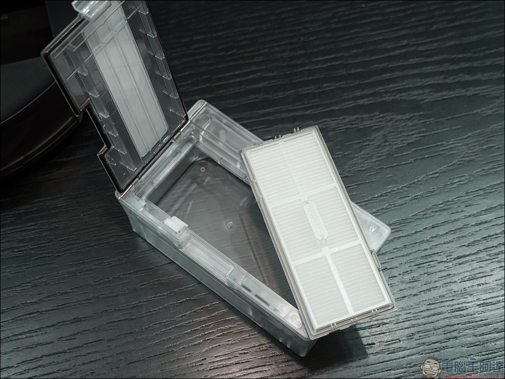 Roborock S7 MaxV Ultra 開箱、評測|五項全自動、六合一清潔座、業界最強 5100Pa 吸力,掃拖機器人真王者! - 電腦王阿達 Roborock S7 MaxV Ultra 開箱、評測|五項全自動、六合一清潔座、業界最強 5100Pa 吸力,掃拖機器人真王者! - 電腦王阿達