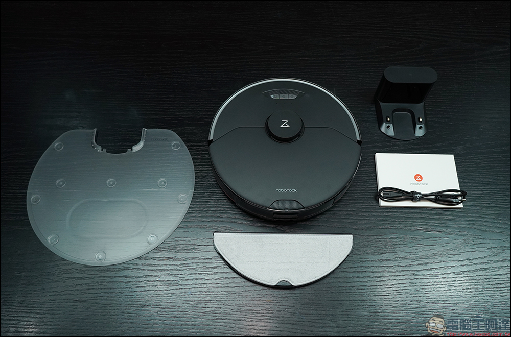 Roborock S7 MaxV Ultra 開箱、評測|五項全自動、六合一清潔座、業界最強 5100Pa 吸力,掃拖機器人真王者! - 電腦王阿達 Roborock S7 MaxV Ultra 開箱、評測|五項全自動、六合一清潔座、業界最強 5100Pa 吸力,掃拖機器人真王者! - 電腦王阿達