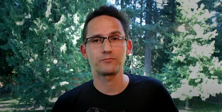 曾協助 Xbox 設計出「成就系統」的資深製作人 Chris Novak 宣布即將離開微軟 - 電腦王阿達 曾協助 Xbox 設計出「成就系統」的資深製作人 Chris Novak 宣布即將離開微軟 - 電腦王阿達