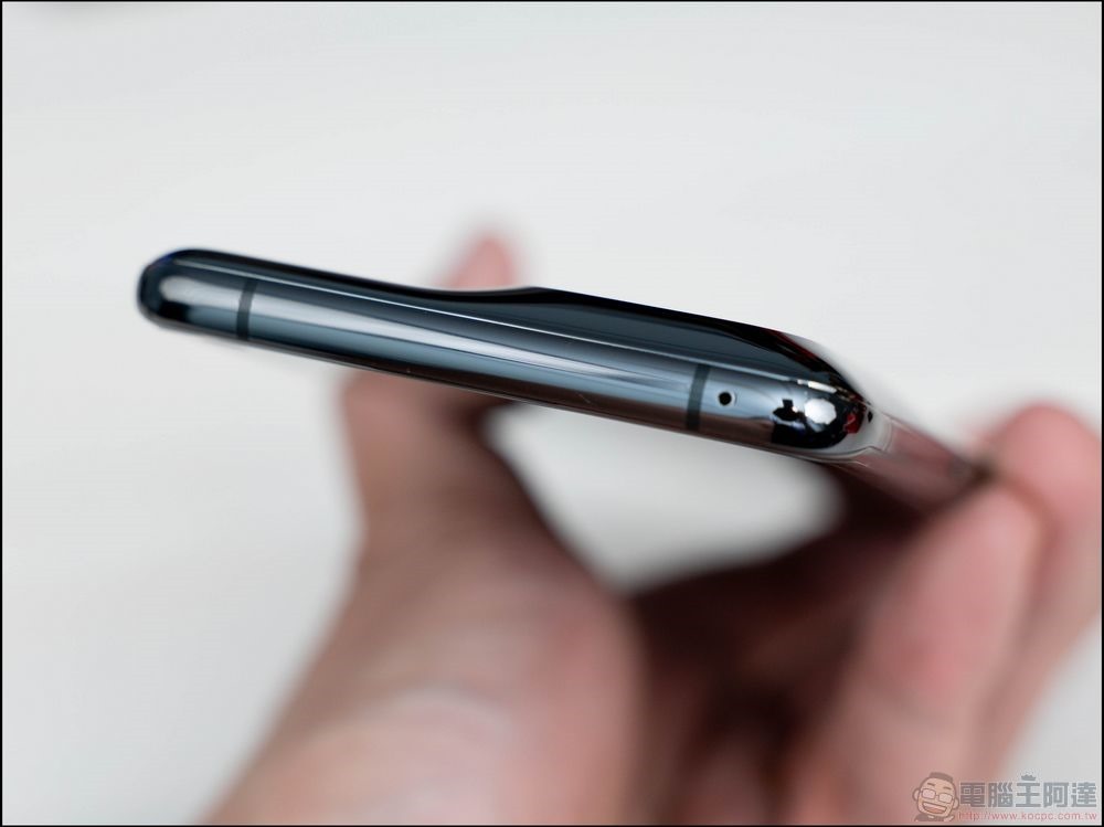 OPPO Find X5 Pro 5G 開箱 - 07 OPPO Find X5 Pro 5G 開箱 - 07