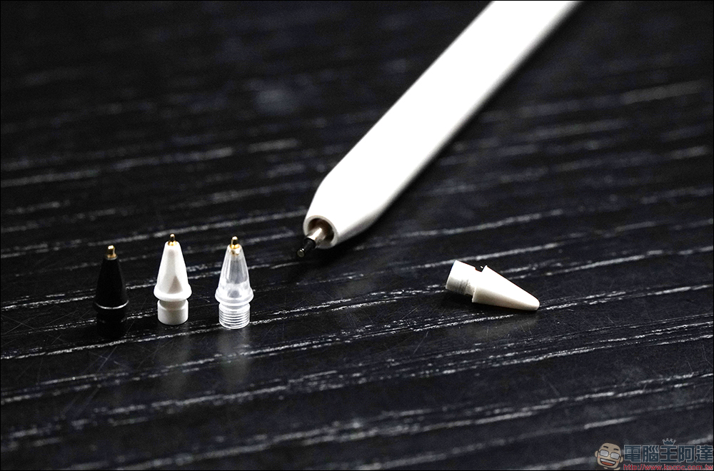 市面唯一磁吸充電副廠 iPad 手寫筆!NovaPlus Pencil A7 Pro 開箱體驗:磁吸自動充電免帶線、配備柔環呼吸燈、藍牙神操控體驗更勝原廠! - 電腦王阿達 市面唯一磁吸充電副廠 iPad 手寫筆!NovaPlus Pencil A7 Pro 開箱體驗:磁吸自動充電免帶線、配備柔環呼吸燈、藍牙神操控體驗更勝原廠! - 電腦王阿達