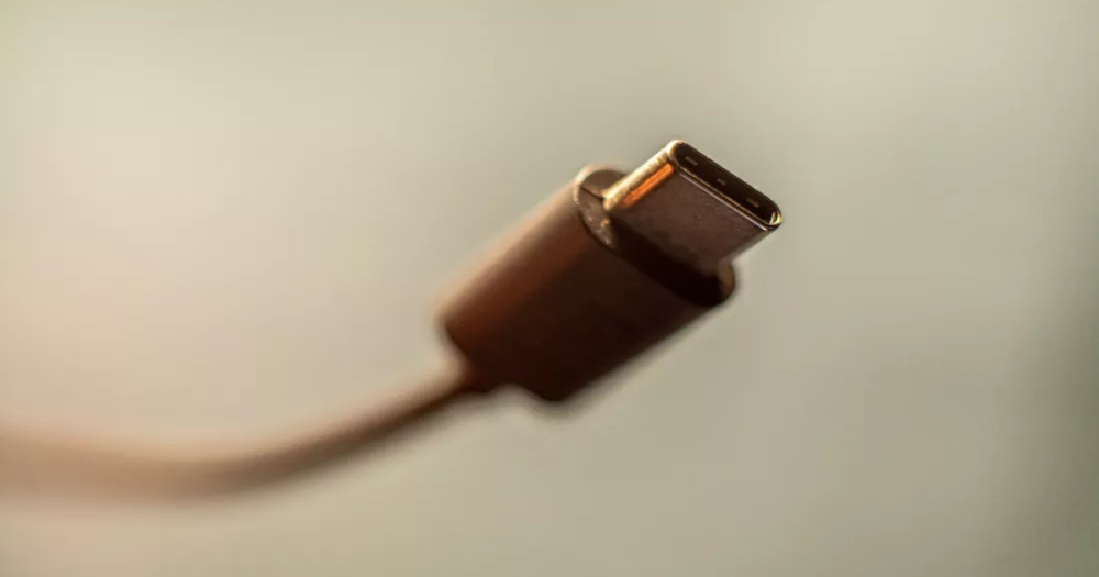 歐盟現在為Apple採用 USB Type-C 設定期限，最晚2024年底需達成 - 電腦王阿達