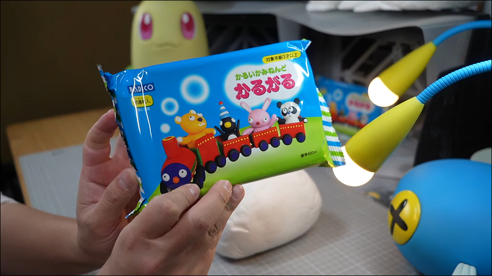 日本寶可夢迷黏土手作 1:1 等比例的皮卡丘 MagSafe 無線充電器，充電是否會「心靈加速」？ - 電腦王阿達