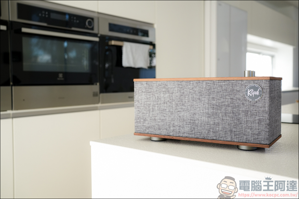 Klipsch The One II 藍牙喇叭,復古外表超高顏質,小體積內藏高音質高音色的藍牙喇叭 - 電腦王阿達 Klipsch The One II 藍牙喇叭,復古外表超高顏質,小體積內藏高音質高音色的藍牙喇叭 - 電腦王阿達
