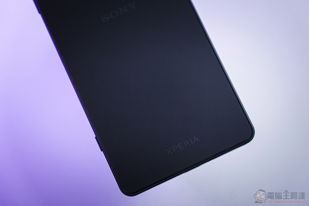 美型極速旗艦 Sony Xperia 1 IV 重點實測:三鏡頭 4K 120FPS 錄影、無縫光學變焦的黑科技相機手機 - 電腦王阿達 美型極速旗艦 Sony Xperia 1 IV 重點實測:三鏡頭 4K 120FPS 錄影、無縫光學變焦的黑科技相機手機 - 電腦王阿達