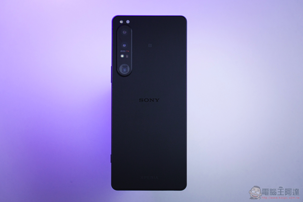 美型極速旗艦 Sony Xperia 1 IV 重點實測:三鏡頭 4K 120FPS 錄影、無縫光學變焦的黑科技相機手機 - 電腦王阿達 美型極速旗艦 Sony Xperia 1 IV 重點實測:三鏡頭 4K 120FPS 錄影、無縫光學變焦的黑科技相機手機 - 電腦王阿達