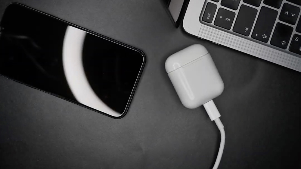 改裝神人再度出手,這次改裝 USB-C 版本 AirPods - 電腦王阿達 改裝神人再度出手,這次改裝 USB-C 版本 AirPods - 電腦王阿達