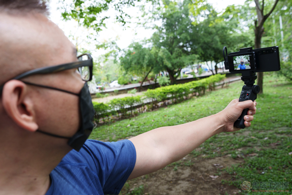 美型極速旗艦 Sony Xperia 1 IV 重點實測:三鏡頭 4K 120FPS 錄影、無縫光學變焦的黑科技相機手機 - 電腦王阿達 美型極速旗艦 Sony Xperia 1 IV 重點實測:三鏡頭 4K 120FPS 錄影、無縫光學變焦的黑科技相機手機 - 電腦王阿達