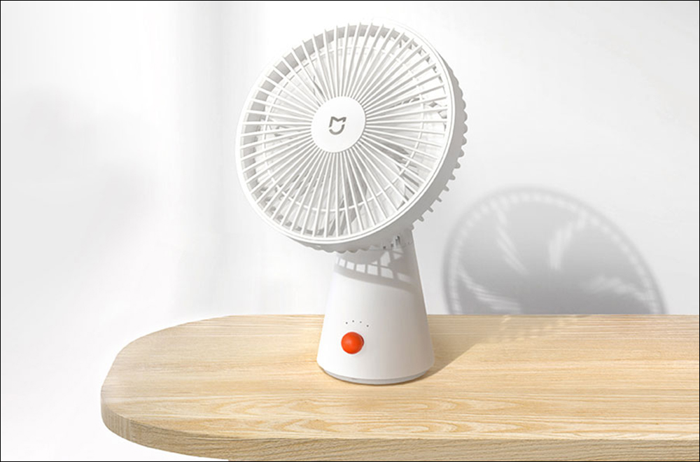 小米推出超可愛又實用的「米家桌面行動風扇」，支援 18.5 小時超長續航！ - 電腦王阿達