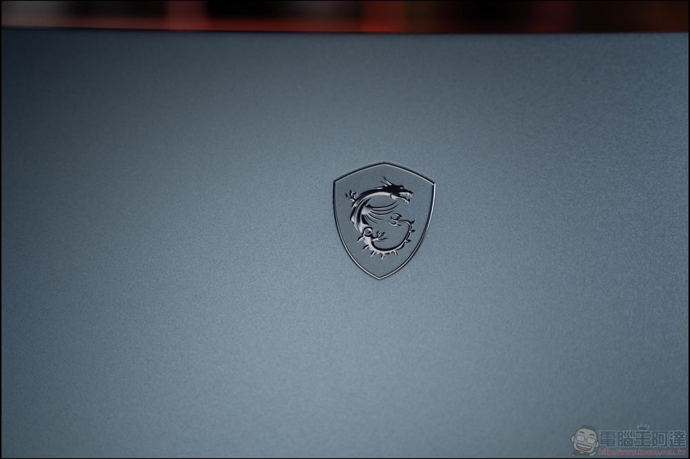 MSI Raider GE76 Deluxe Edition UHS 電競筆電 開箱 - 011 MSI Raider GE76 Deluxe Edition UHS 電競筆電 開箱 - 011