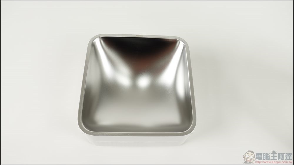 小頑智慧寵物餵食器開箱 - 12 小頑智慧寵物餵食器開箱 - 12