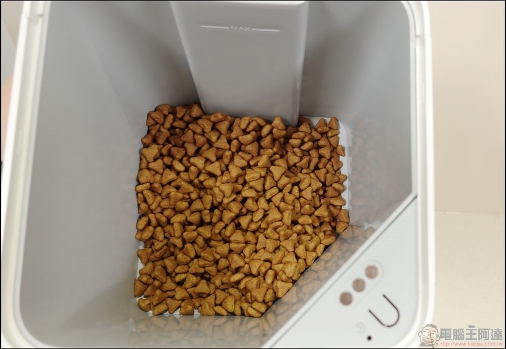 小頑智慧寵物餵食器開箱 - 46 小頑智慧寵物餵食器開箱 - 46