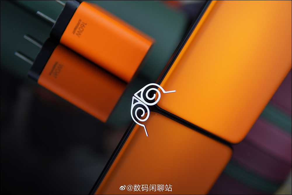 realme GT Neo3 火影限定版限量推出:漩渦鳴人火橙色機身、木葉忍者村標誌卡針、專屬動畫主題與忍術捲軸包裝! - 電腦王阿達 realme GT Neo3 火影限定版限量推出:漩渦鳴人火橙色機身、木葉忍者村標誌卡針、專屬動畫主題與忍術捲軸包裝! - 電腦王阿達