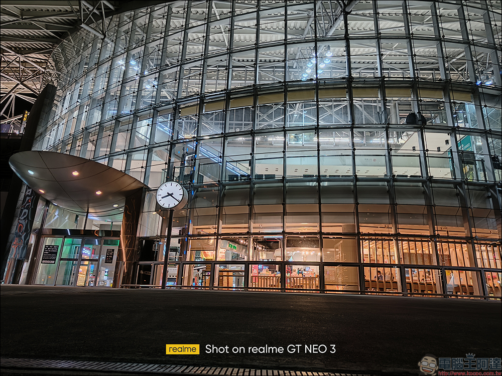 realme GT Neo3 開箱、評測|為賽道而生的潮玩電競旗艦手機 - 電腦王阿達 realme GT Neo3 開箱、評測|為賽道而生的潮玩電競旗艦手機 - 電腦王阿達