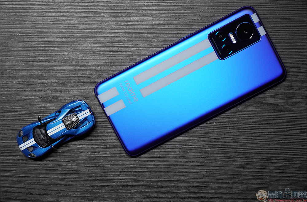 realme GT Neo3 開箱、評測|為賽道而生的潮玩電競旗艦手機 - 電腦王阿達 realme GT Neo3 開箱、評測|為賽道而生的潮玩電競旗艦手機 - 電腦王阿達