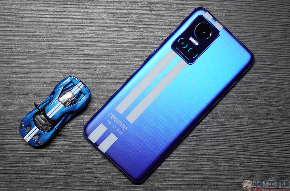 realme GT Neo3 開箱、評測|為賽道而生的潮玩電競旗艦手機 - 電腦王阿達 realme GT Neo3 開箱、評測|為賽道而生的潮玩電競旗艦手機 - 電腦王阿達