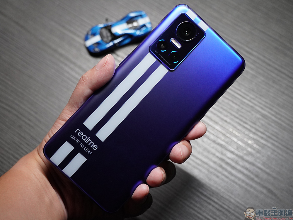 realme GT Neo3 開箱、評測|為賽道而生的潮玩電競旗艦手機 - 電腦王阿達 realme GT Neo3 開箱、評測|為賽道而生的潮玩電競旗艦手機 - 電腦王阿達