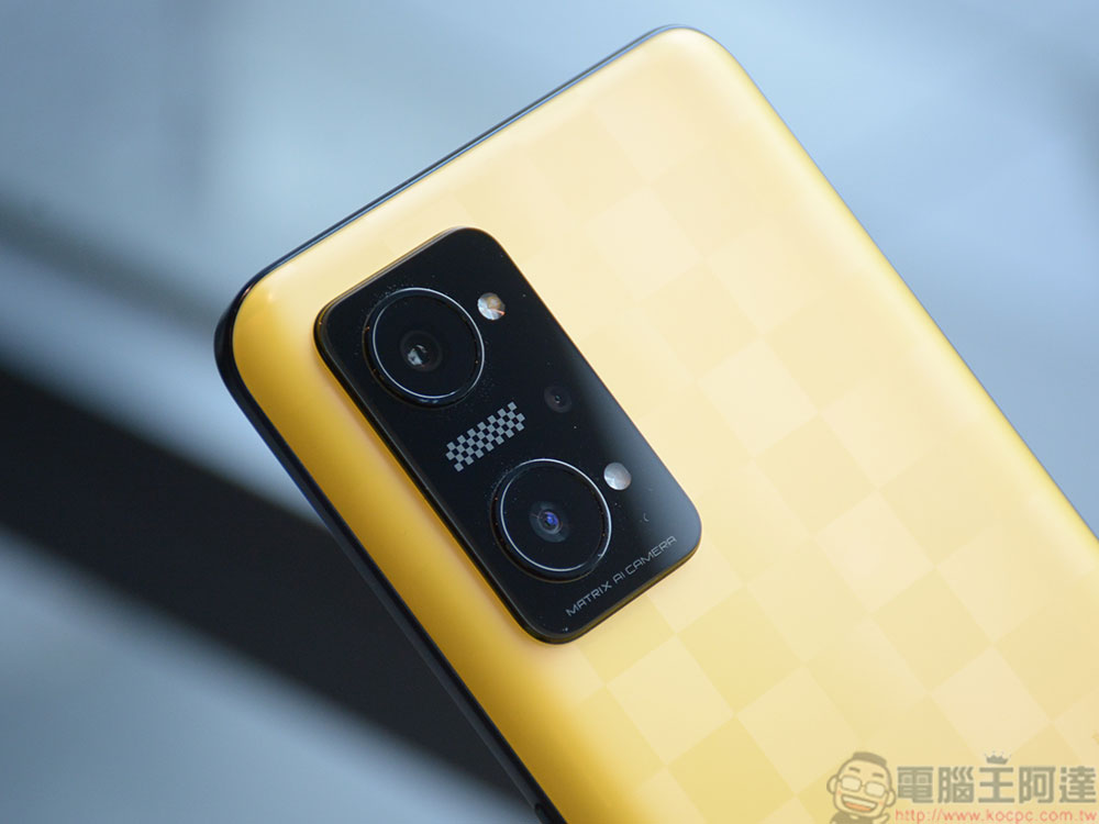 realme GT Neo3 系列雙機在台推出,以「手機界跑車」之名帶動全民電競風潮 - 電腦王阿達 realme GT Neo3 系列雙機在台推出,以「手機界跑車」之名帶動全民電競風潮 - 電腦王阿達