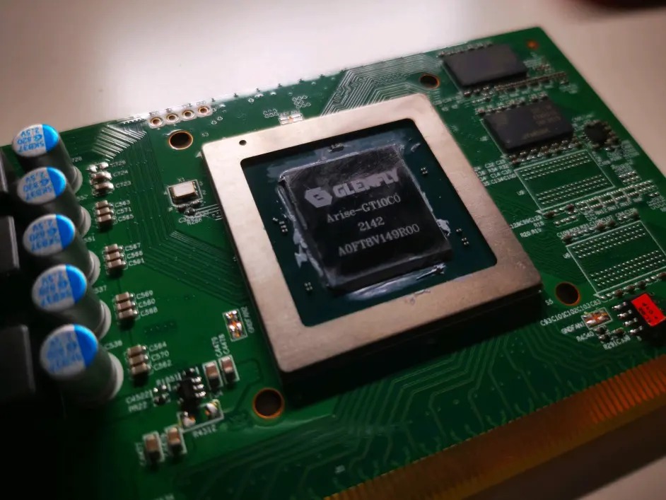 中國兆芯 GLENFLY Arise-GT10C0 獨立顯卡效能表現如何? 比十年前的 NVIDIA 和 AMD 顯卡還要慢 - 電腦王阿達